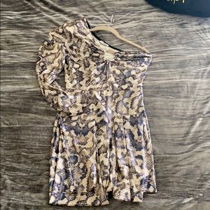 Snake skin jumpsuit - fashion nova! Size XS